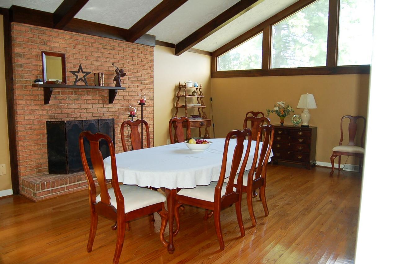 120 MacGregor Drive Blue Ridge, VA 24064 - Photo 6 of 10 vaulted dining room w/fireplace
