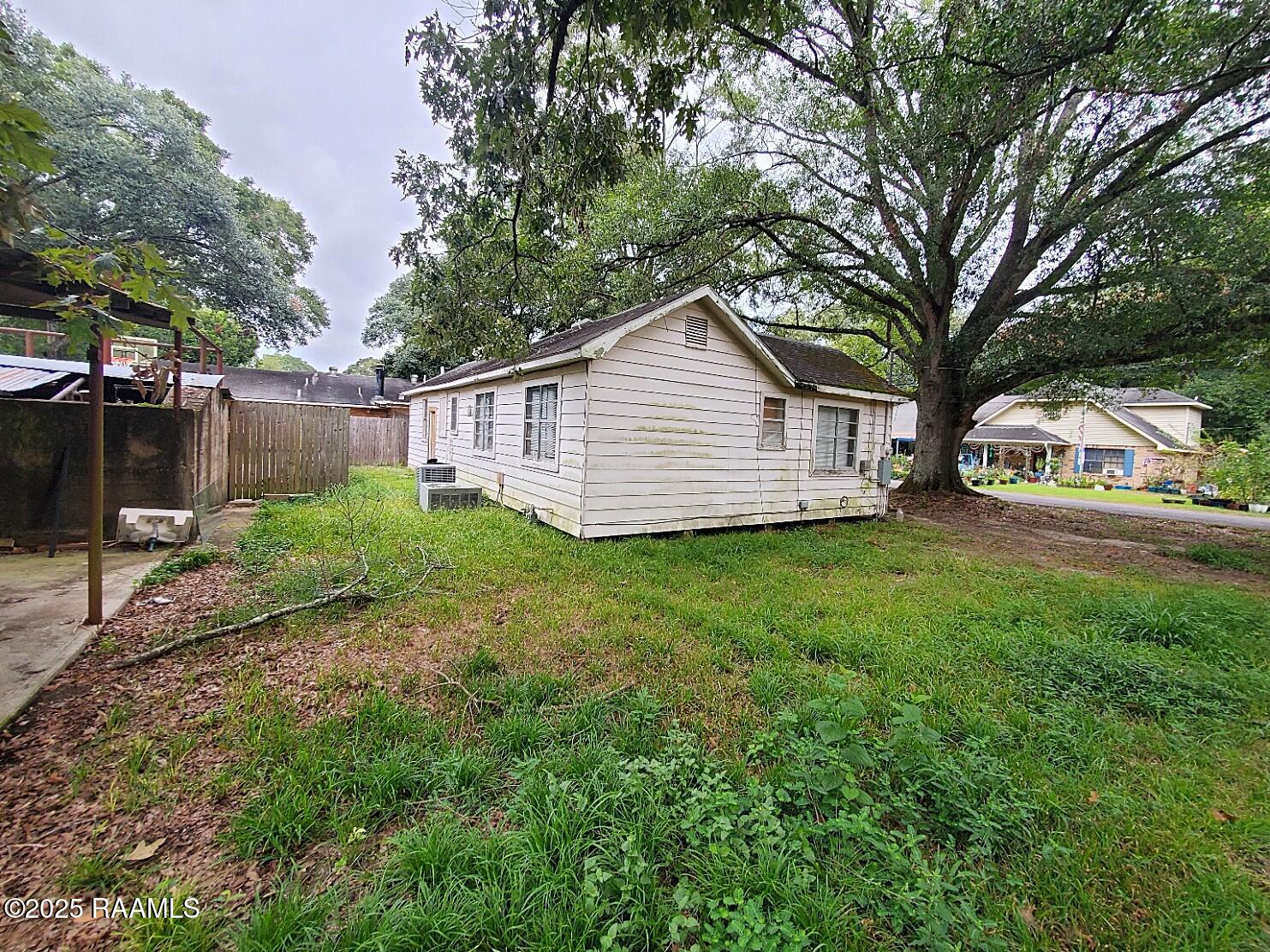 231 Eula Street Eunice, LA 70535 - Photo 2 of 15 231 Eula Back Yard