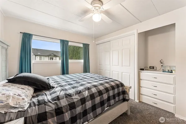 $79,500 | 10711 60th St Court East, Unit 150, Puyallup, WA 98372