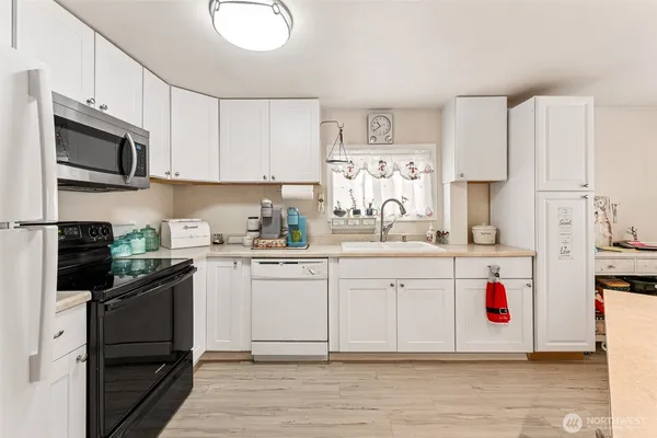 $75,000 | 10711 60th St Court East, Unit 150, Puyallup, WA 98372