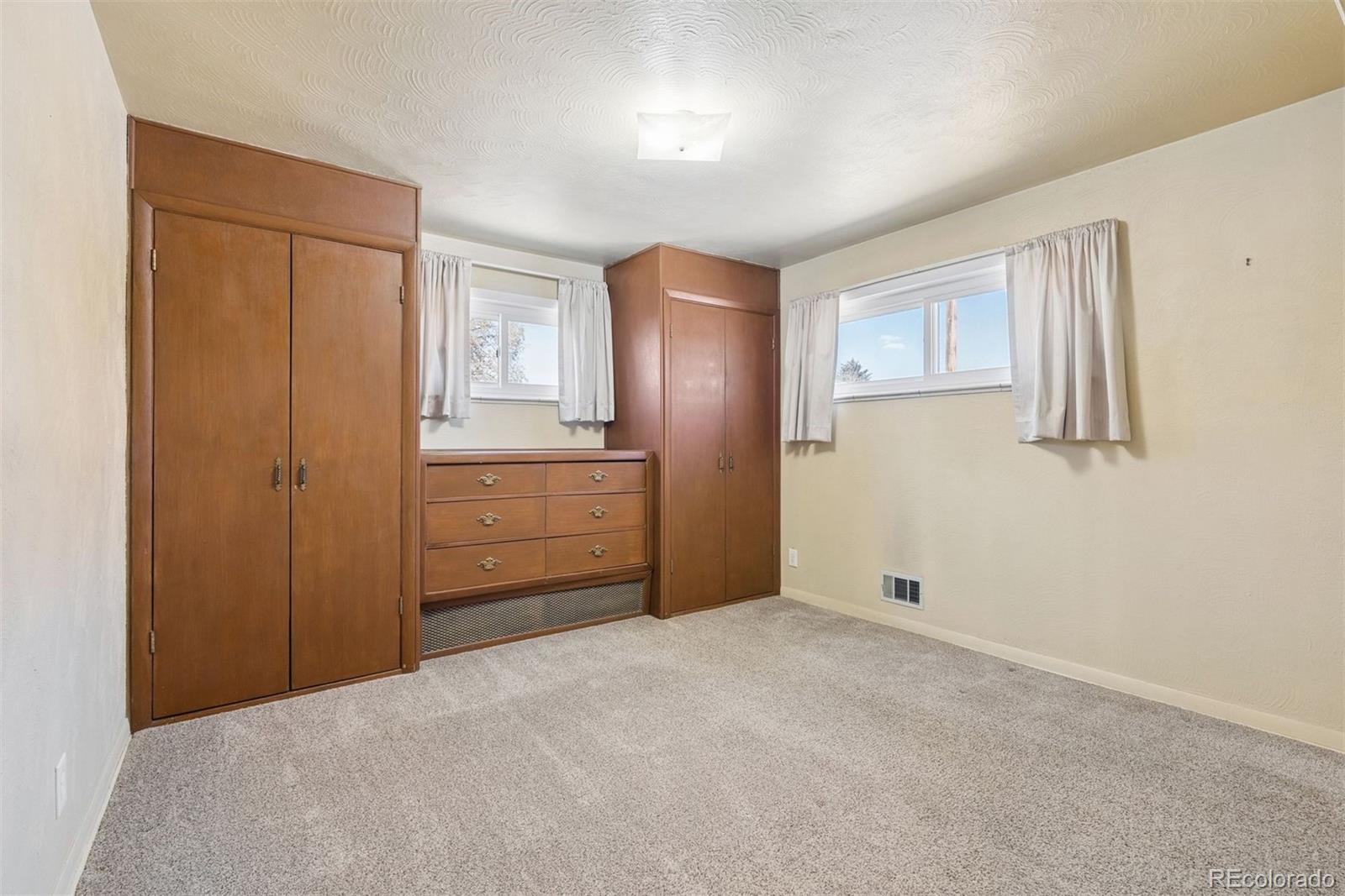 7031 Ruth Way Denver, CO 80221 - Photo 13 of 29