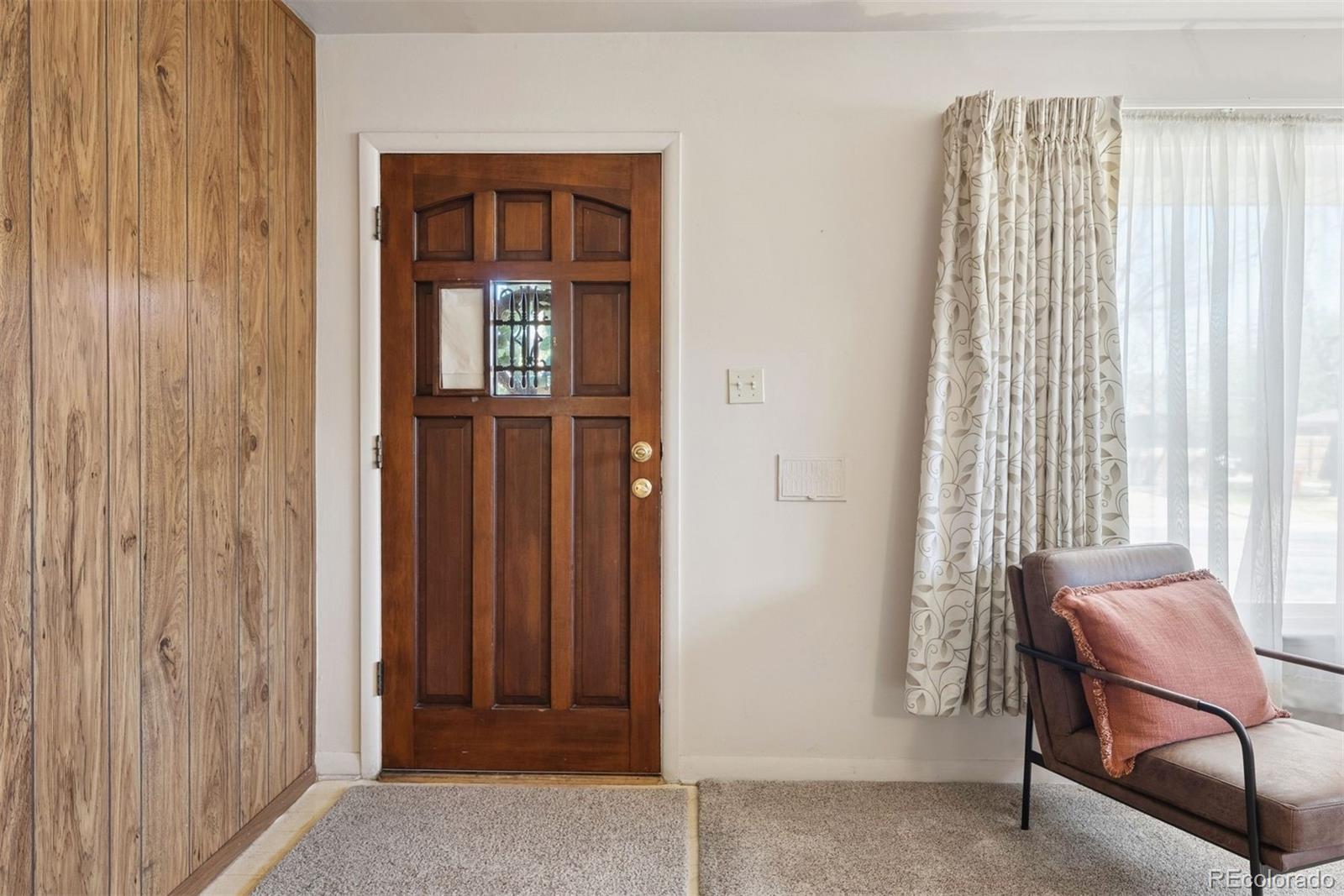 7031 Ruth Way Denver, CO 80221 - Photo 7 of 29