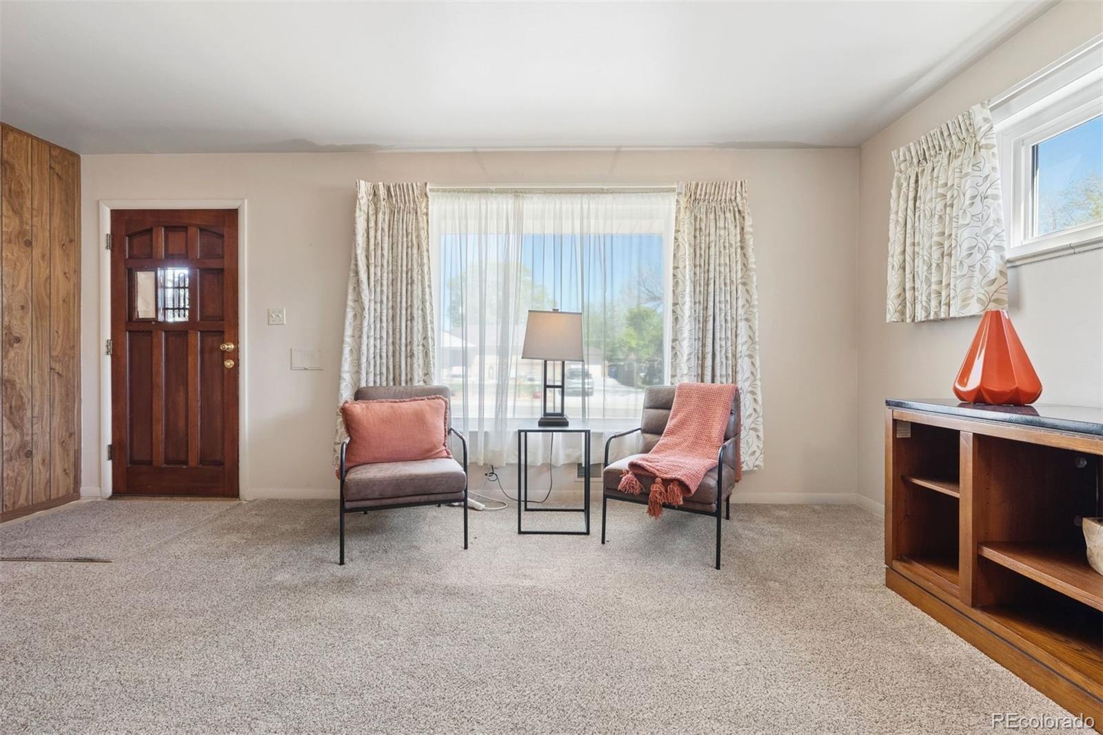 7031 Ruth Way Denver, CO 80221 - Photo 8 of 29