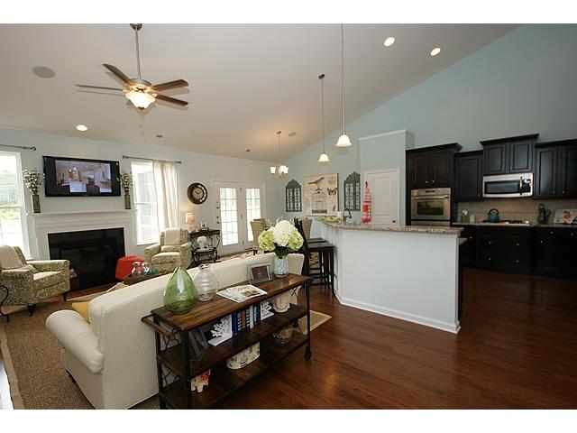 233 Spectrum Road Summerville, SC 29486 - Photo 16 of 26 09