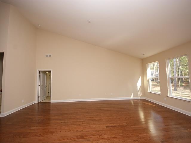 233 Spectrum Road Summerville, SC 29486 - Photo 5 of 26 Great Room