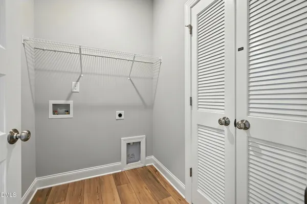 $500,000 | 1242 Coach Sta Alley, Unit 201, Raleigh, NC 27601
