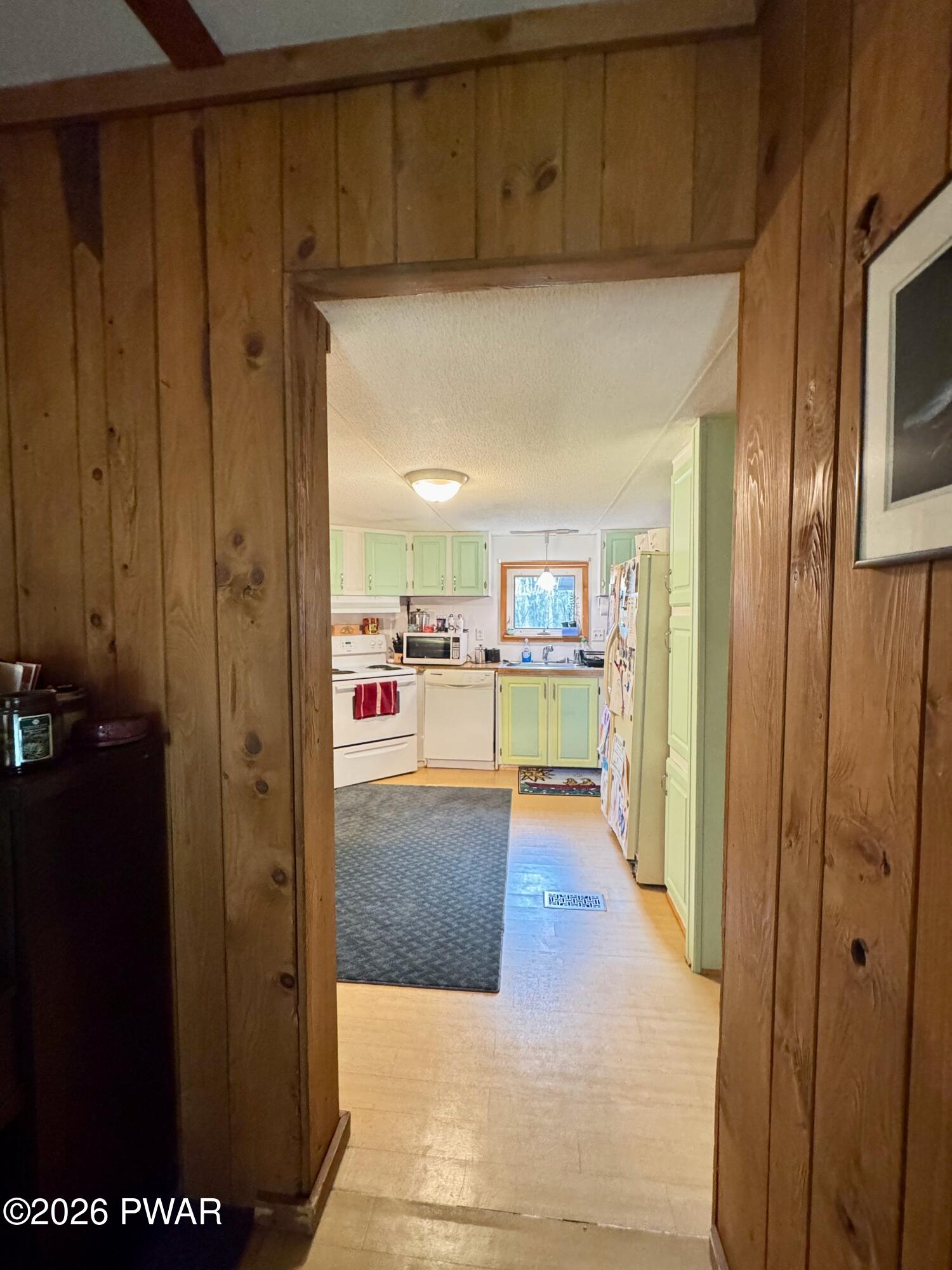 49 Como Road Lakewood, PA 18439 - Photo 5 of 25