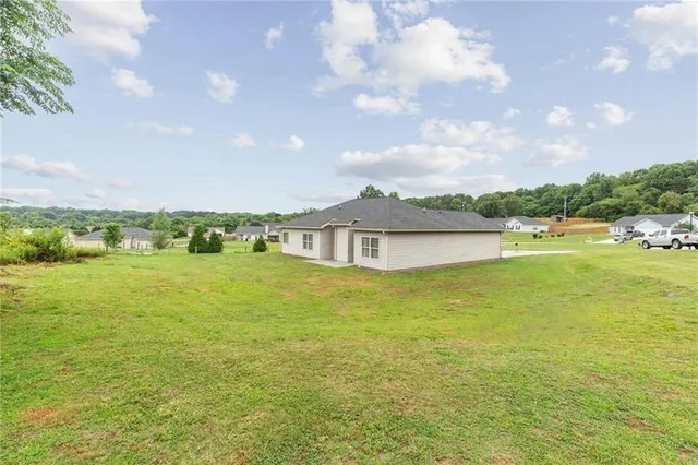 $1,895 | 74 Gray Field Court, Jefferson, GA 30549