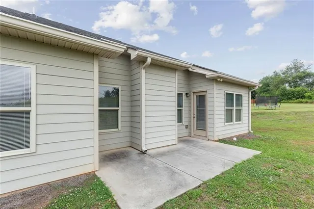 $1,895 | 74 Gray Field Court, Jefferson, GA 30549