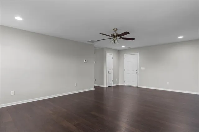 $1,895 | 74 Gray Field Court, Jefferson, GA 30549