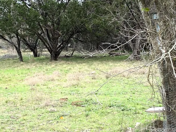 $10,000 | 264 Bandera Drive, Bandera, TX 78003