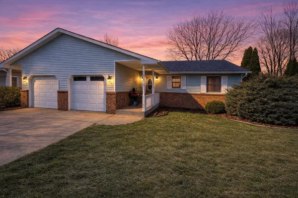 $170,000 | 3476 East 69th Avenue, Merrillville, IN 46410