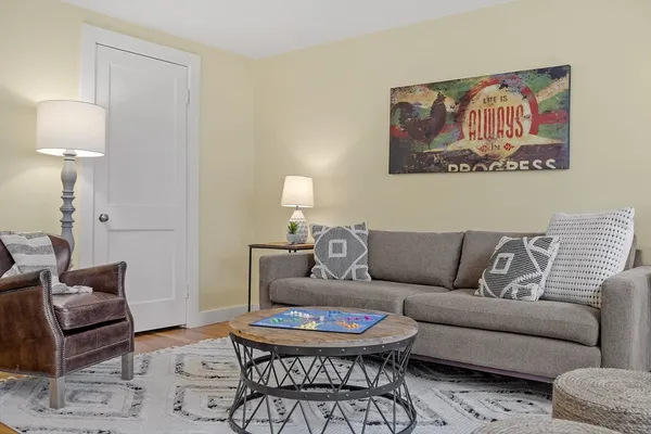 $2,400 | 50 Spruce Street, Unit 50, Acton, MA 01720