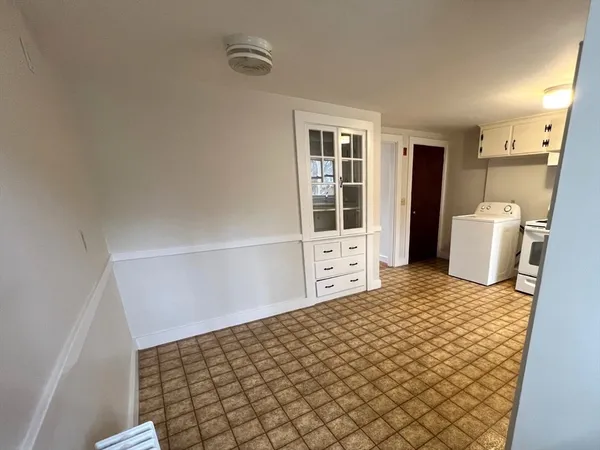 $2,400 | 50 Spruce Street, Unit 50, Acton, MA 01720