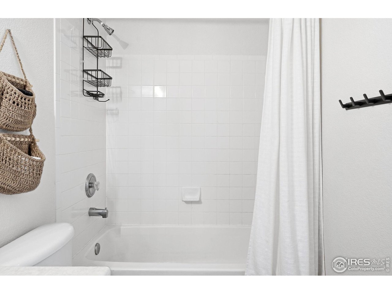 1273 Trail Ridge Road Longmont, CO 80504 - Photo 29 of 44