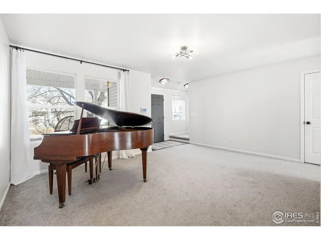 $555,000 | 1273 Trail Ridge Road, Longmont, CO 80504