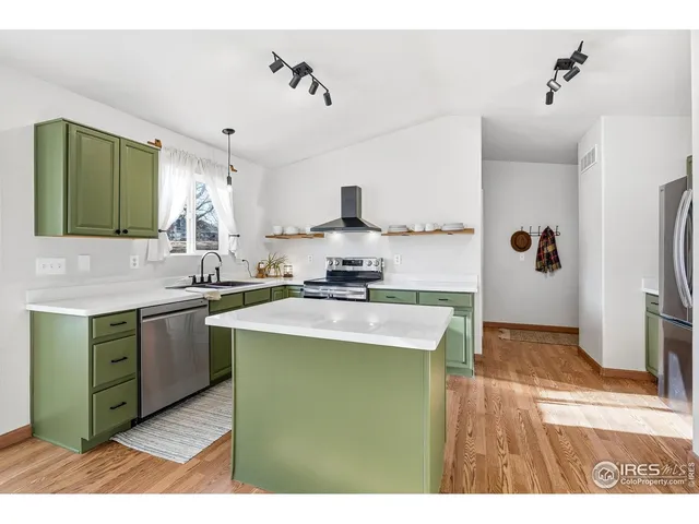 $555,000 | 1273 Trail Ridge Road, Longmont, CO 80504