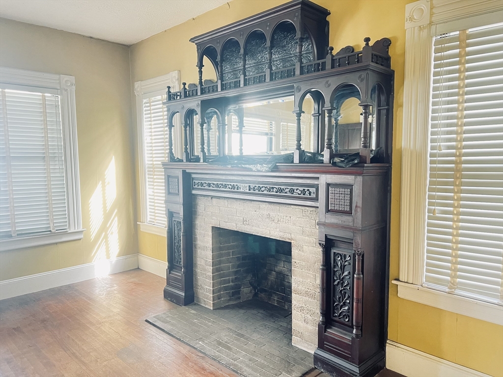 157-159 Lebanon Street Springfield, MA 01109 - Photo 5 of 22