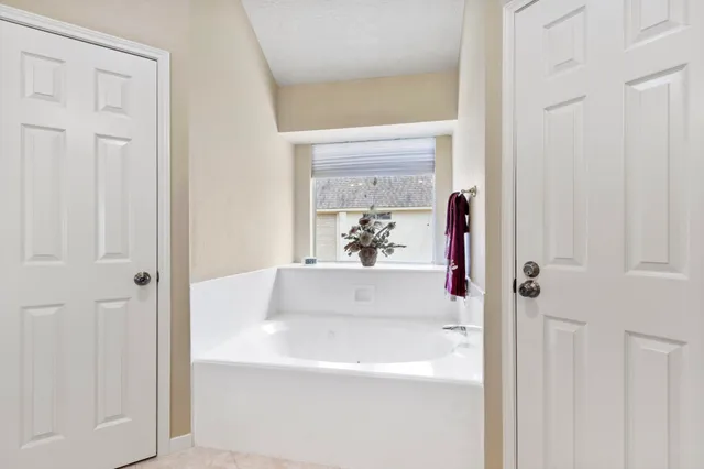 $439,000 | 14827 Atterbury Drive, Sugar Land, TX 77498