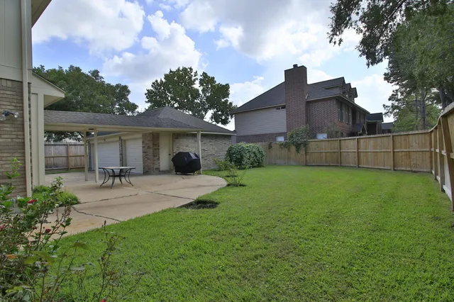 $439,000 | 14827 Atterbury Drive, Sugar Land, TX 77498
