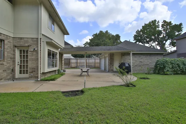 $439,000 | 14827 Atterbury Drive, Sugar Land, TX 77498