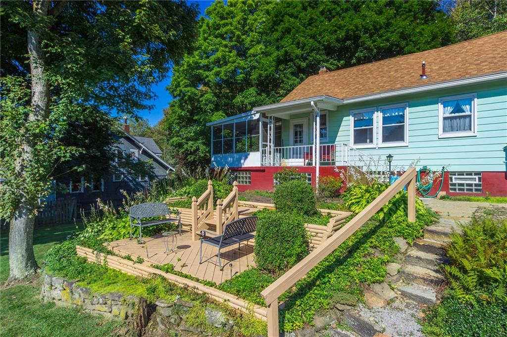 2032 Mercer Road New Brighton, PA 15066 - Photo 2 of 21 Gallery Image 2