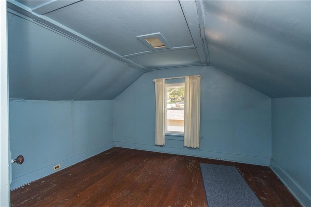 2032 Mercer Road New Brighton, PA 15066 - Photo 14 of 21 Gallery Image 14