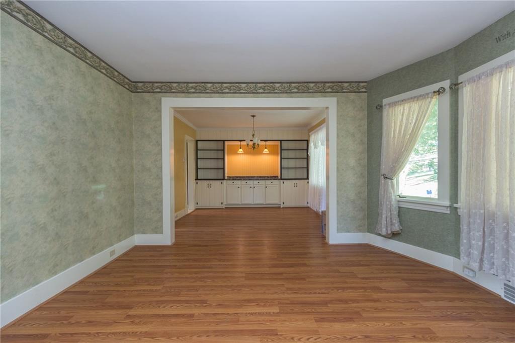 2032 Mercer Road New Brighton, PA 15066 - Photo 7 of 21 Gallery Image 7