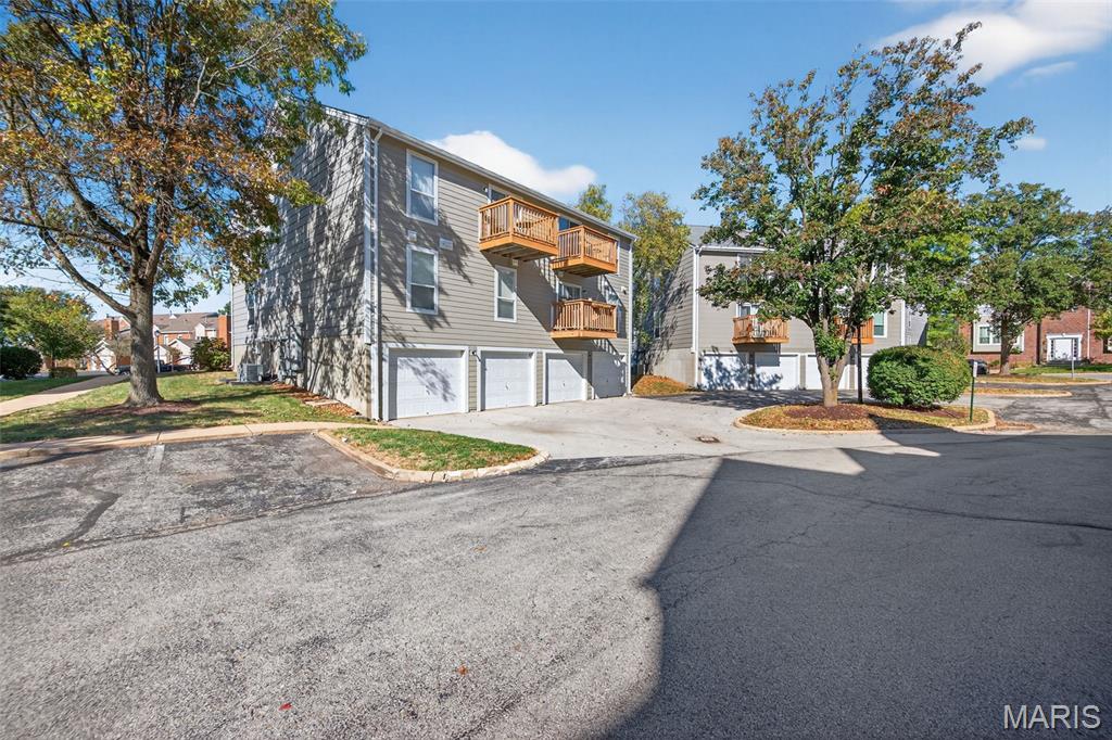 1315 Holgate Drive, Unit B Ballwin, MO 63021 - Photo 31 of 40