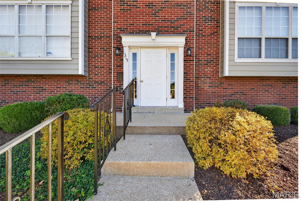 1315 Holgate Drive, Unit B Ballwin, MO 63021 - Photo 35 of 40