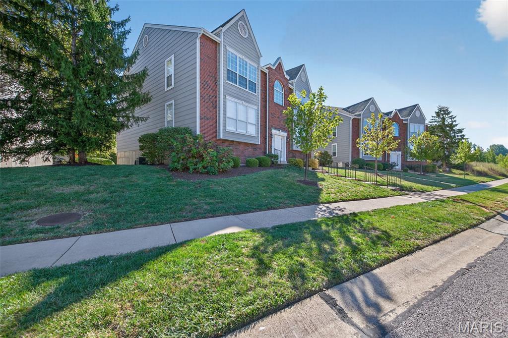 1315 Holgate Drive, Unit B Ballwin, MO 63021 - Photo 37 of 40