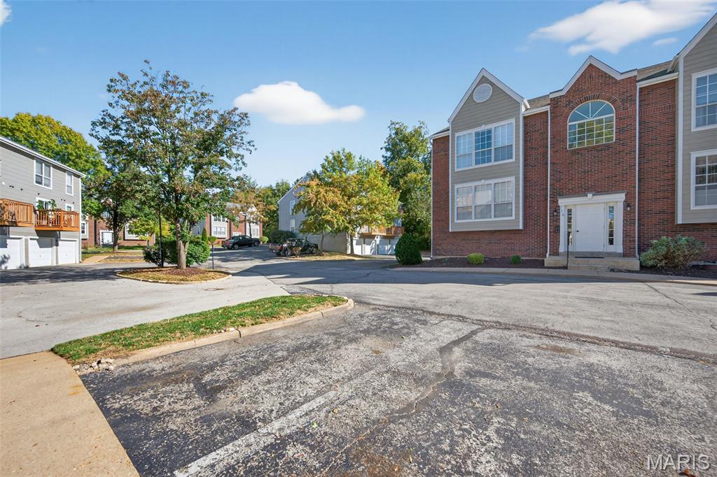 1315 Holgate Drive, Unit B Ballwin, MO 63021 - Photo 39 of 40