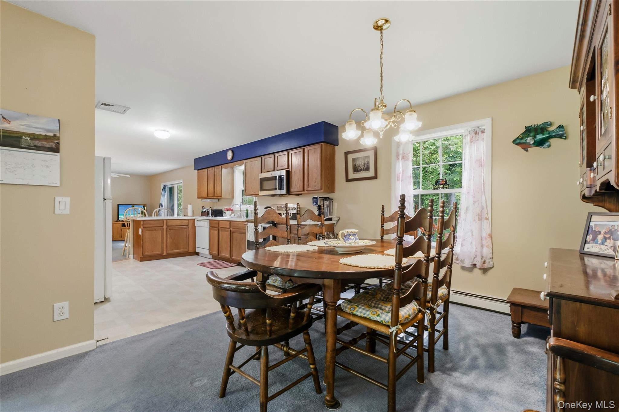 45 Wiccopee Road Putnam Valley, NY 10579 - Photo 9 of 38 Everyone can be seen and enjoy each other while visiting