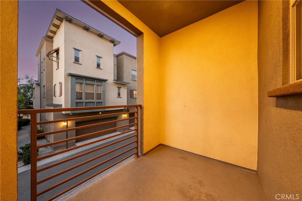 125 Mongoose Irvine, CA 92618 - Photo 17 of 30