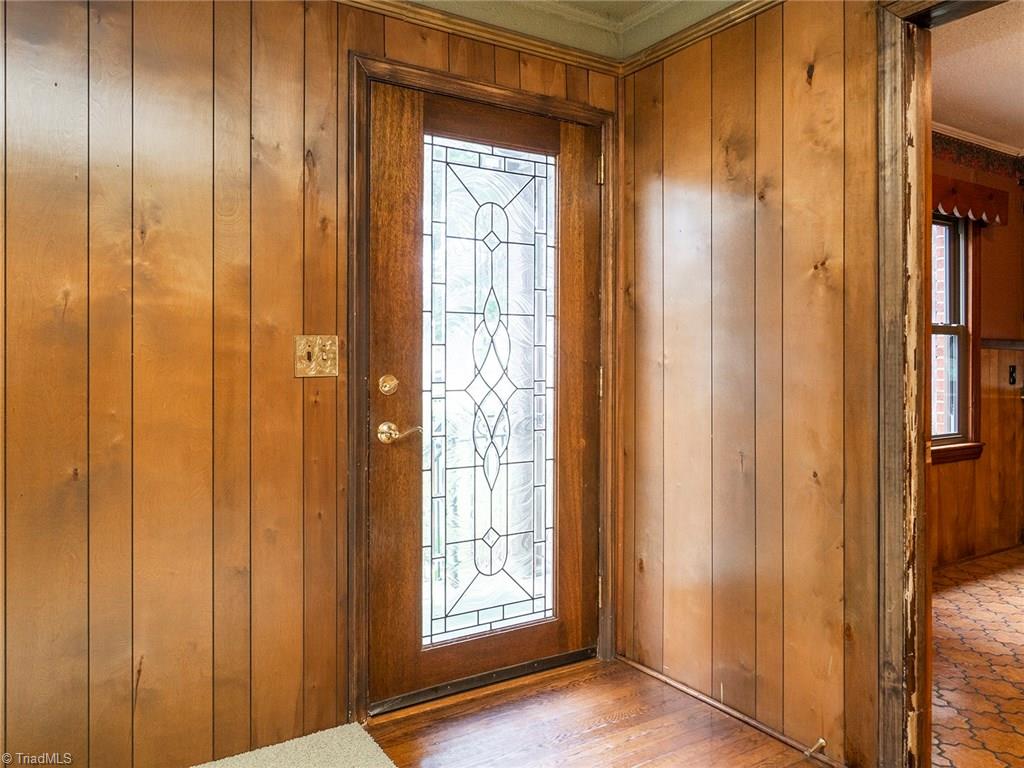 330 Boone Road Burlington, NC 27217 - Photo 3 of 48 Beautiful Entry Door