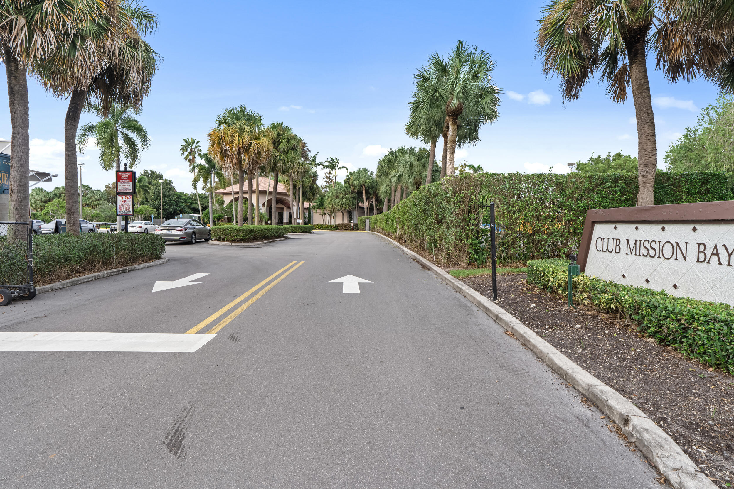 11035 Baybreeze Way Boca Raton, FL 33428 - Photo 74 of 78 85_mission-bay22