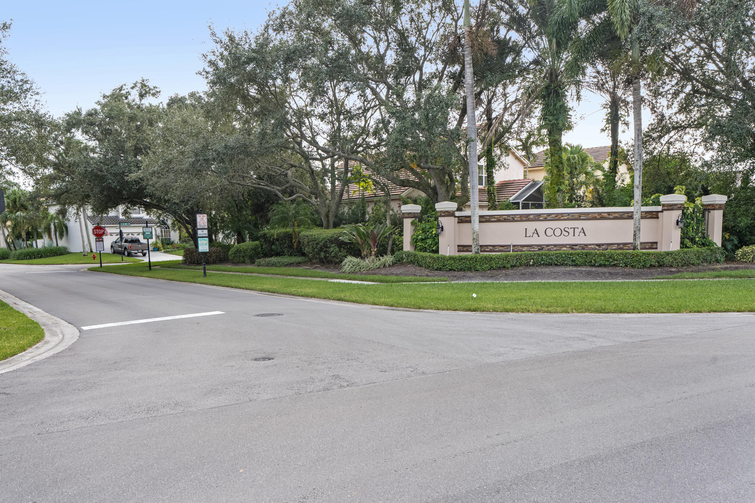 11035 Baybreeze Way Boca Raton, FL 33428 - Photo 76 of 78 87_mission-bay24