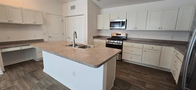 $1,900 | 2803 Hull Lane, The Villages, FL 32163