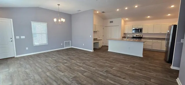 $1,900 | 2803 Hull Lane, The Villages, FL 32163