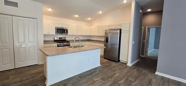 $1,900 | 2803 Hull Lane, The Villages, FL 32163