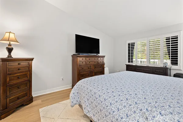 $549,999 | 210 Mountain Park Boulevard Southwest, Unit F303, Issaquah, WA 98027