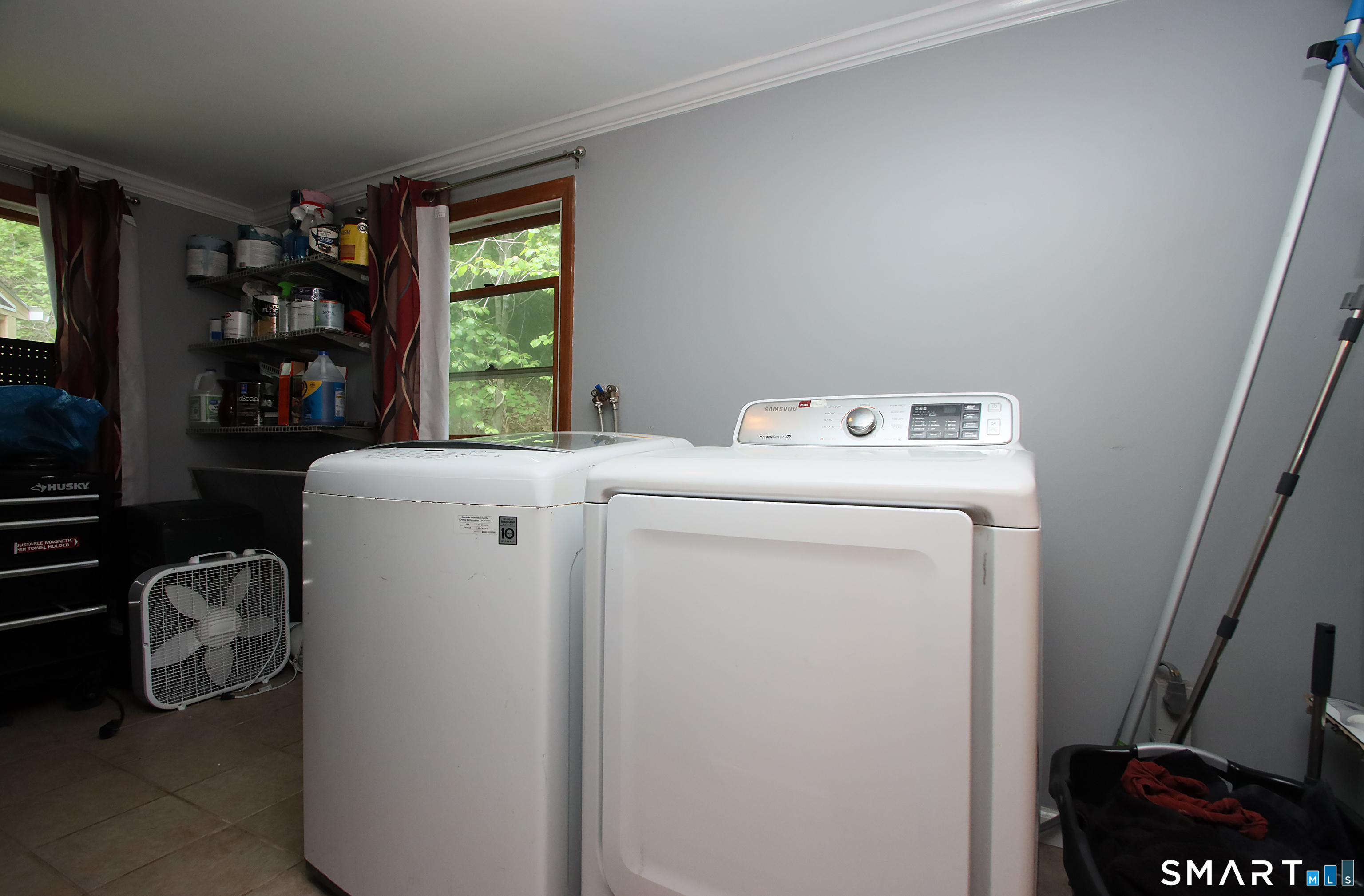 440 Dunbar Hill Road Hamden, CT 06514 - Photo 14 of 26