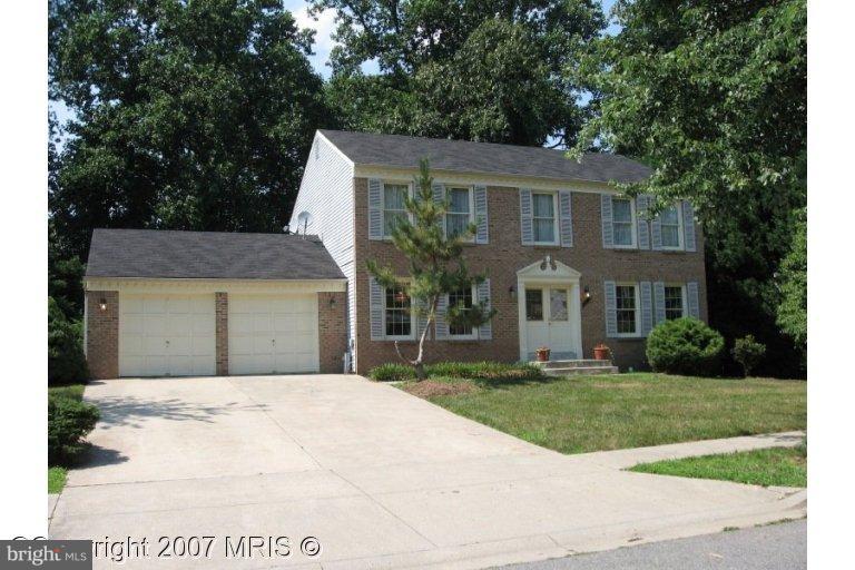 11808 Parallel Road Bowie, MD 20720 - Photo 7 of 15 Exterior (Main)