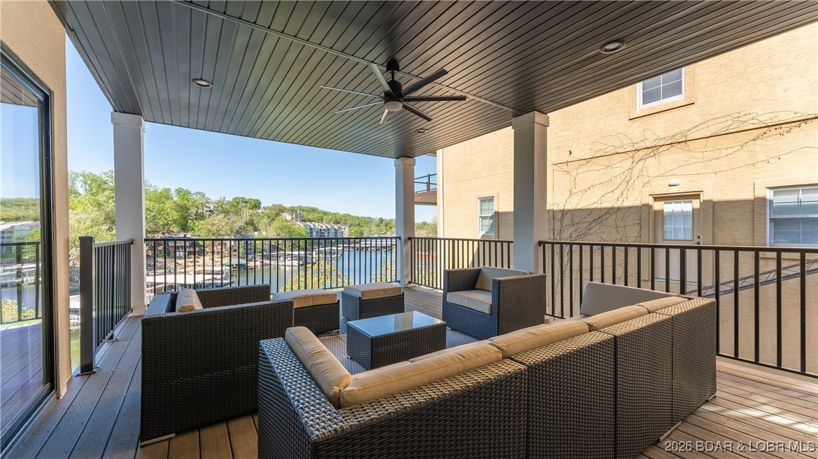 186 Frudeger Road Lake Ozark, MO 65049 - Photo 8 of 39