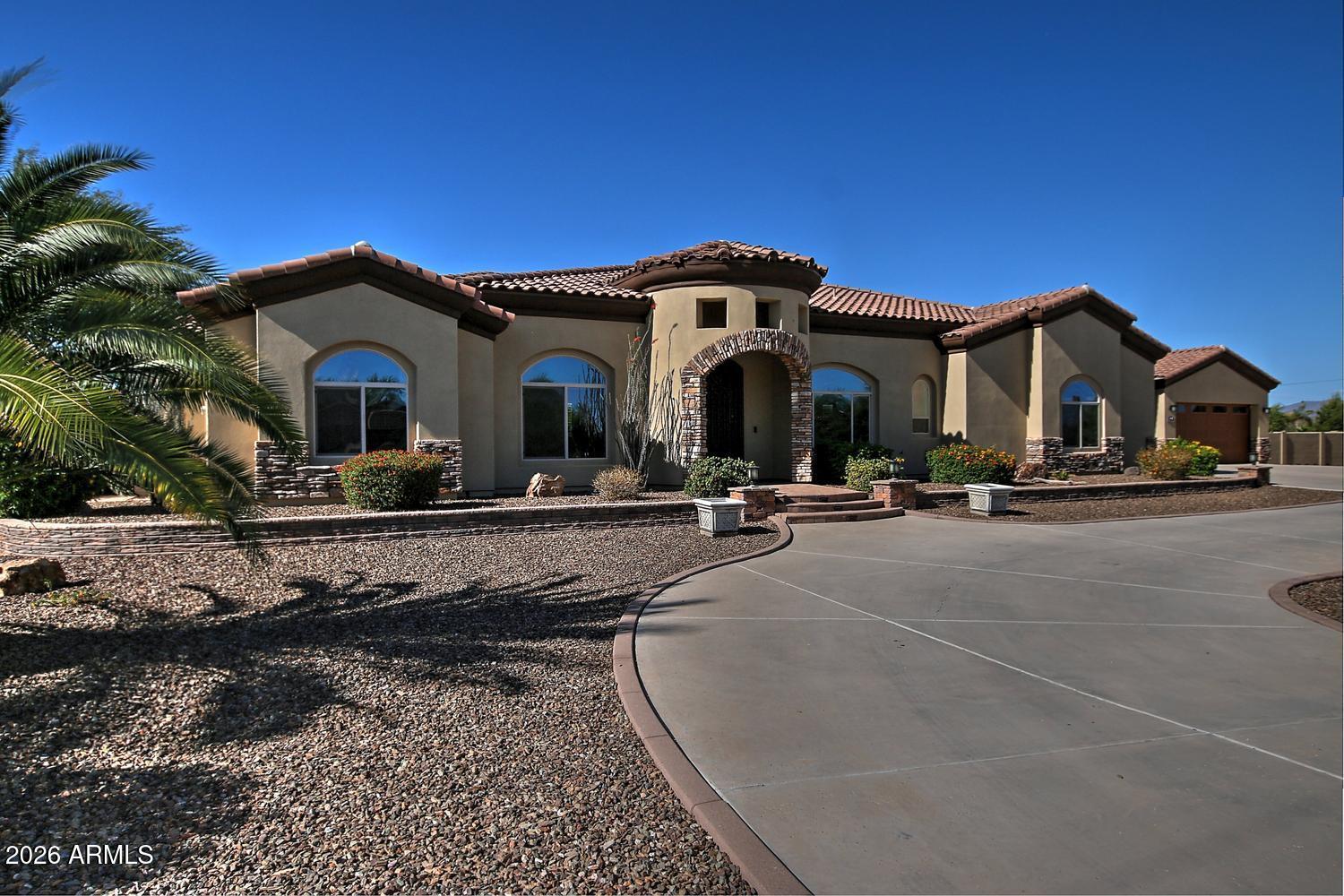 1614 West Maddock Road Phoenix, AZ 85086 - Photo 1 of 88 066-015-Front View-1500x1000