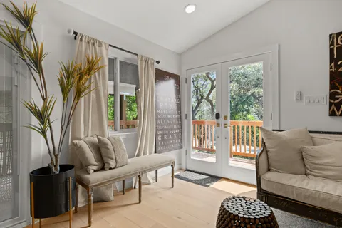 $520,000 | 3904 Highland Drive, Austin, TX 78734