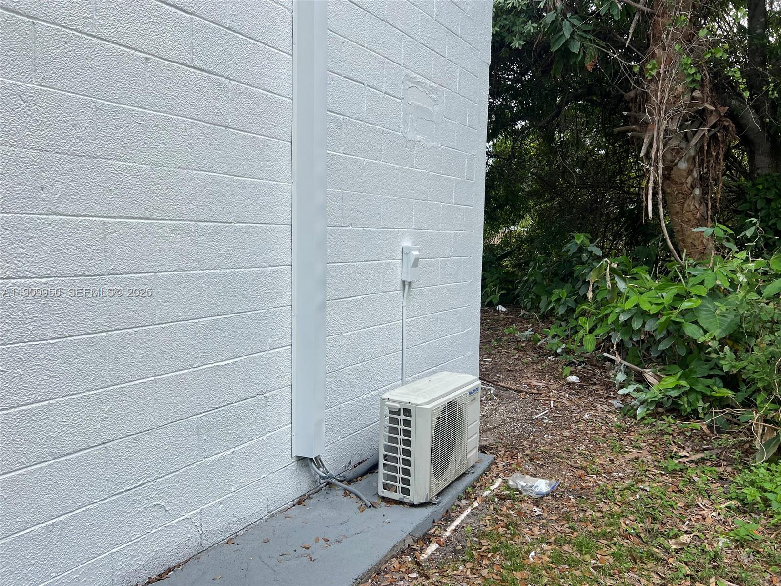 1001 West Midway Road Fort Pierce, FL 34982 - Photo 5 of 46 Photo 5