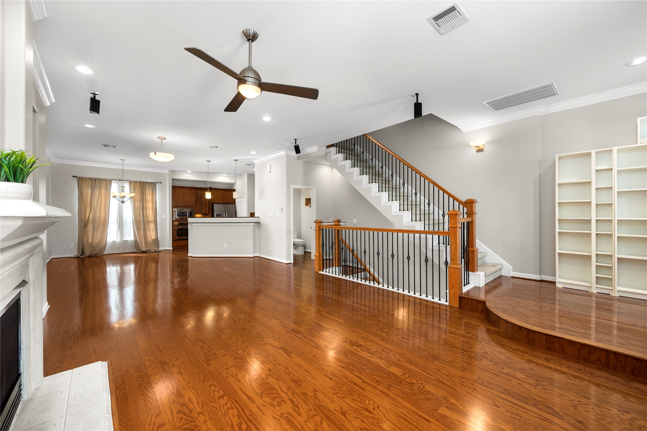 1614 Stuart Street Houston, TX 77004 - Photo 16 of 35