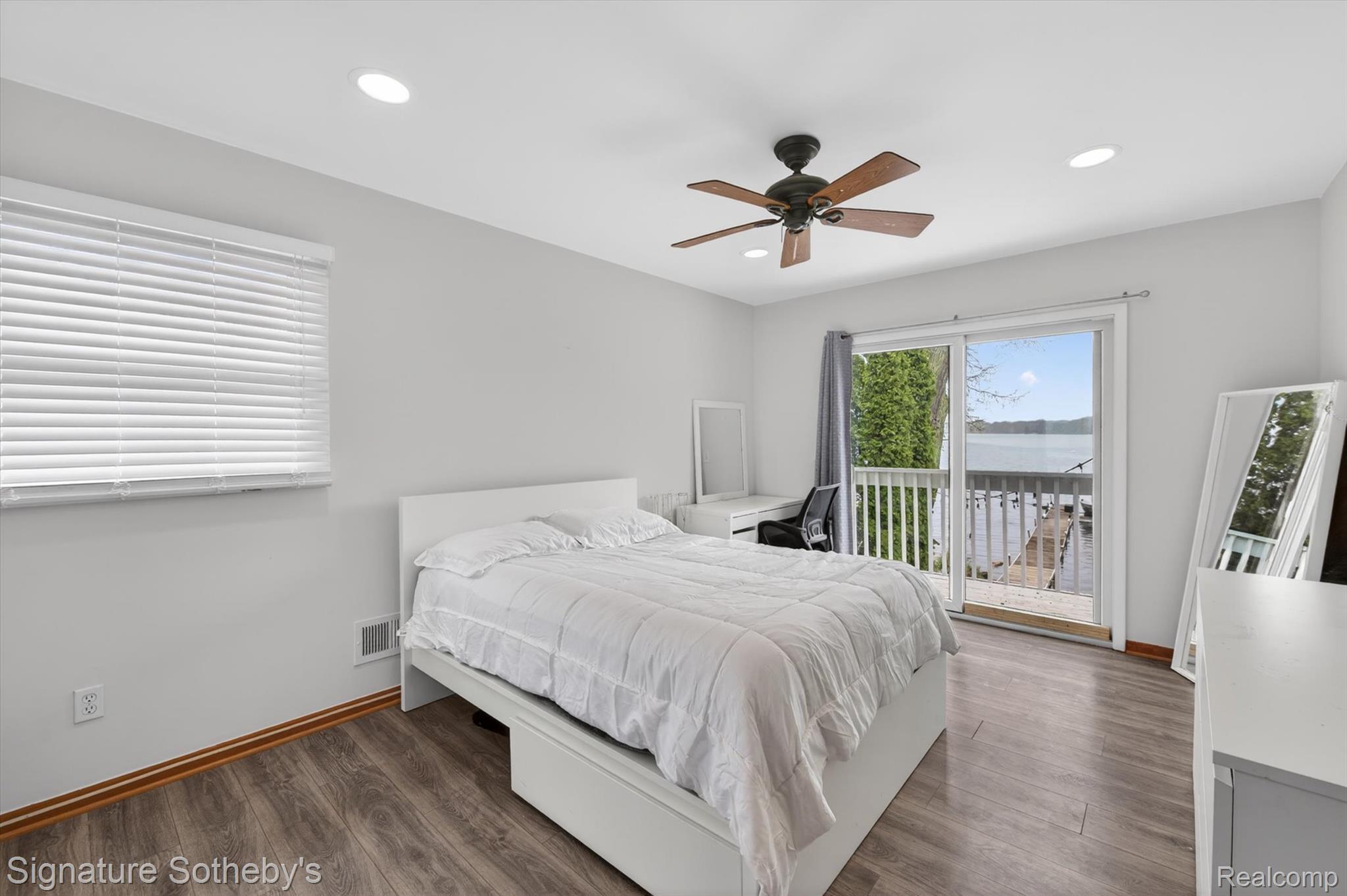 3341 Newton Road Commerce Township, MI 48382 - Photo 47 of 62 34-3341-Newton-Rd-Commerce-Township-MI-48382-WindowStill.jpg