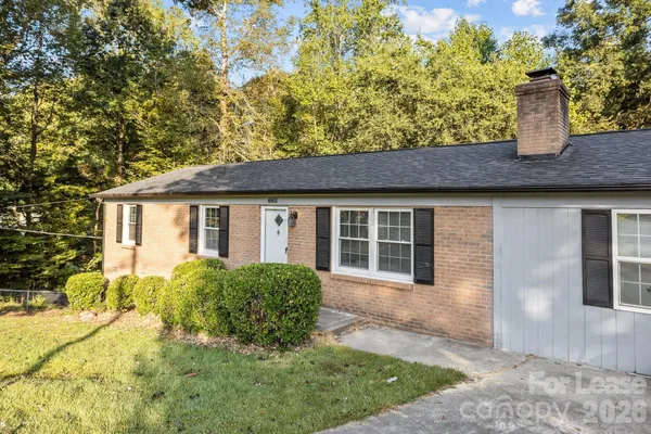 $1,900 | 4800 Maplecrest Drive, Gastonia, NC 28056
